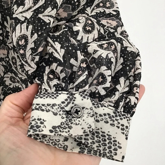 Free People Women’s Dani Button Down Sheer Top Blouse Black/White NWT Size XS - Picture 7 of 10